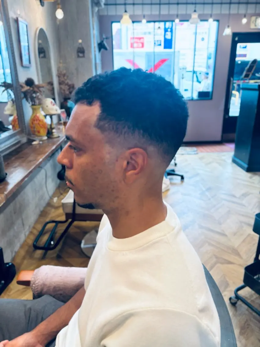 メンズ フェードカット モデル募集 YASUTOのヘアスタイル
