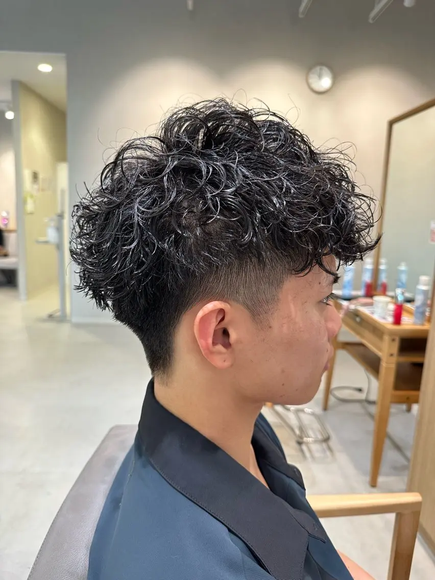 メンズカット+スペインカールの写真