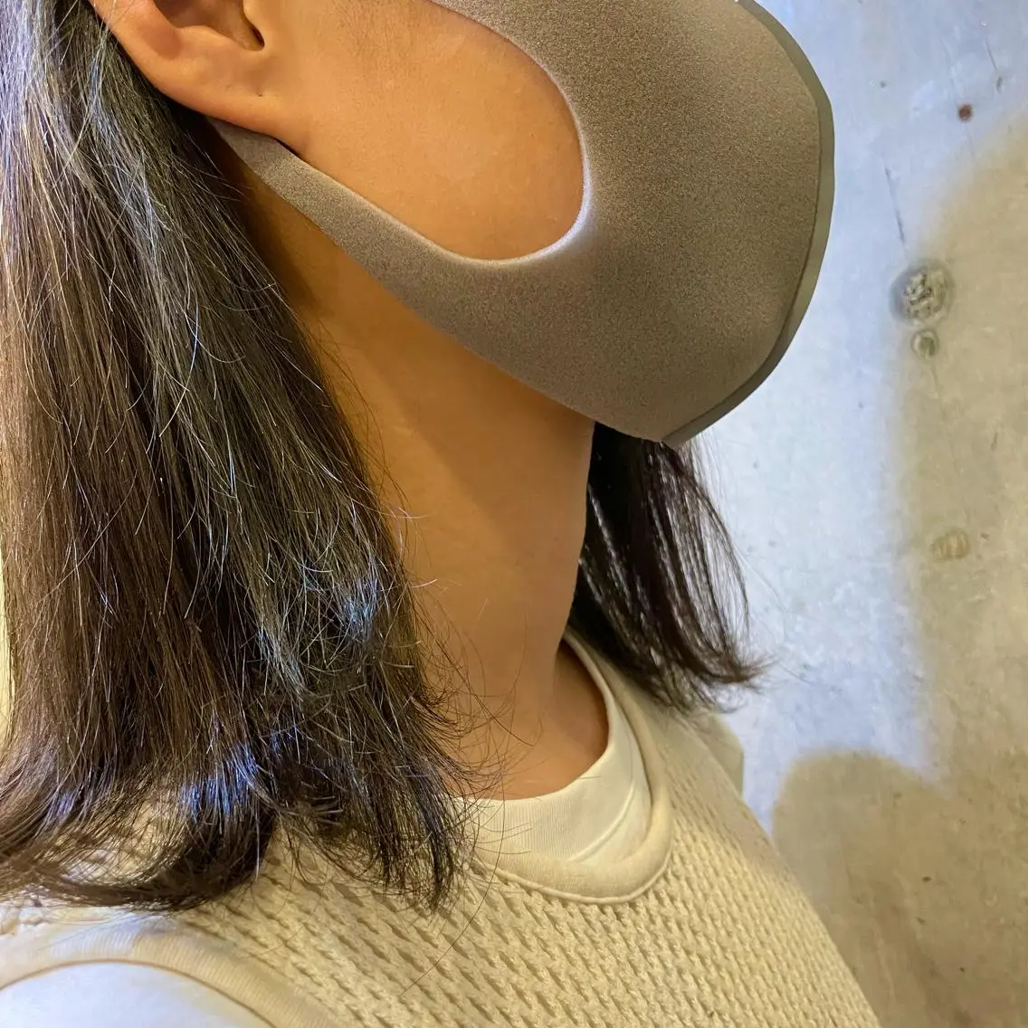 ミディアム 外間 智恵のヘアスタイル