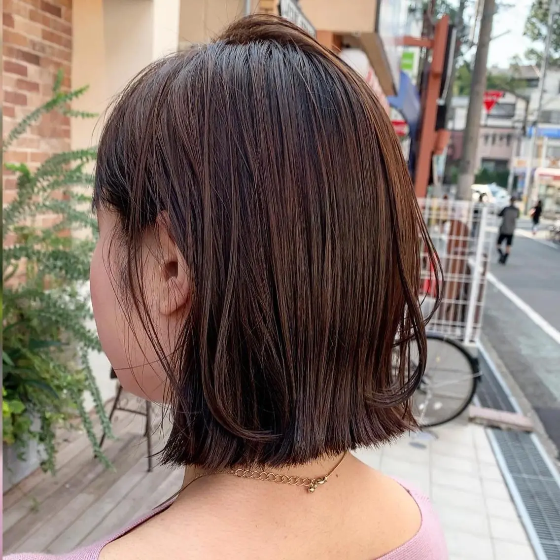 ミディアム カラー ショートボブ アディクシーカラー アッシュ グラデーションカラー ハイライトカラー カット ヘアカラー トリートメント ルーチェヘアー 北摂エリアNo.1のヘアスタイル