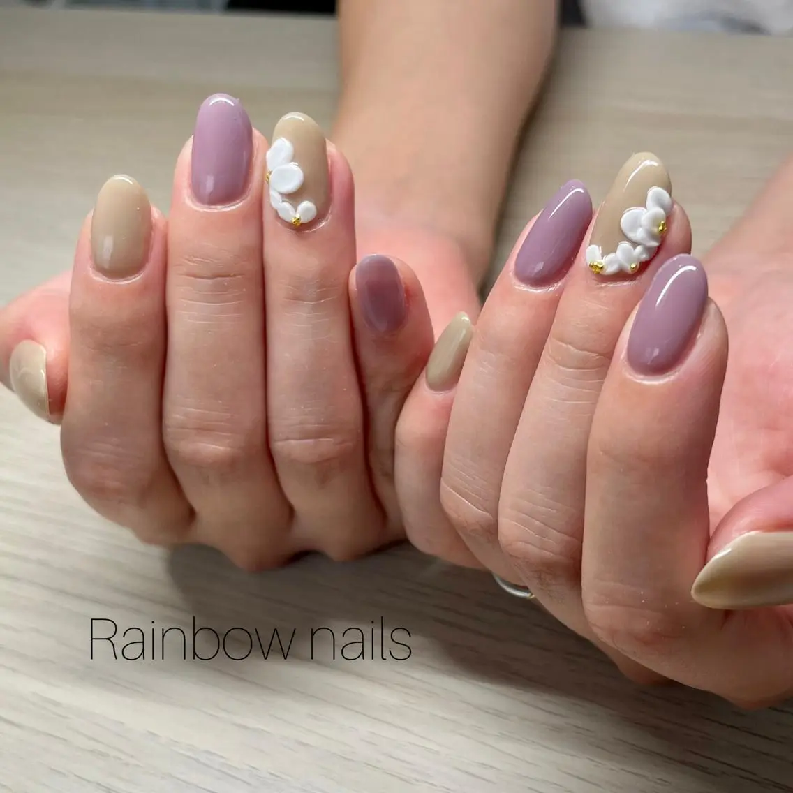 ネイル ワンカラーネイル ホワイト Rainbow nailsくろちゃんのネイルデザイン