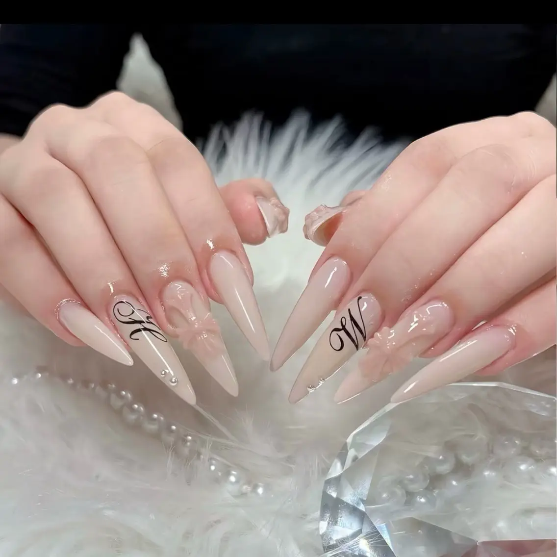 ネイル ハンドネイル Luna Gladeのネイルデザイン