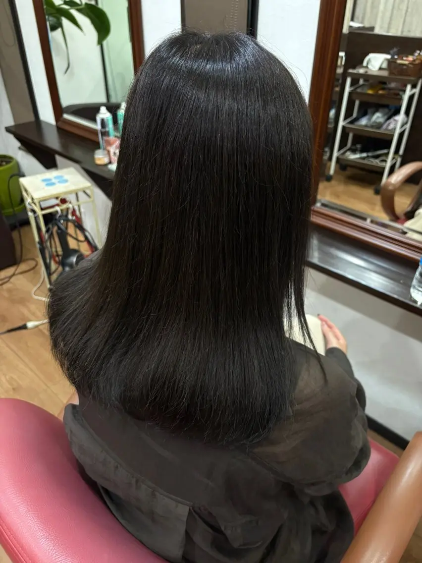 ミディアム カット 縮毛矯正 大野 相貴のヘアスタイル