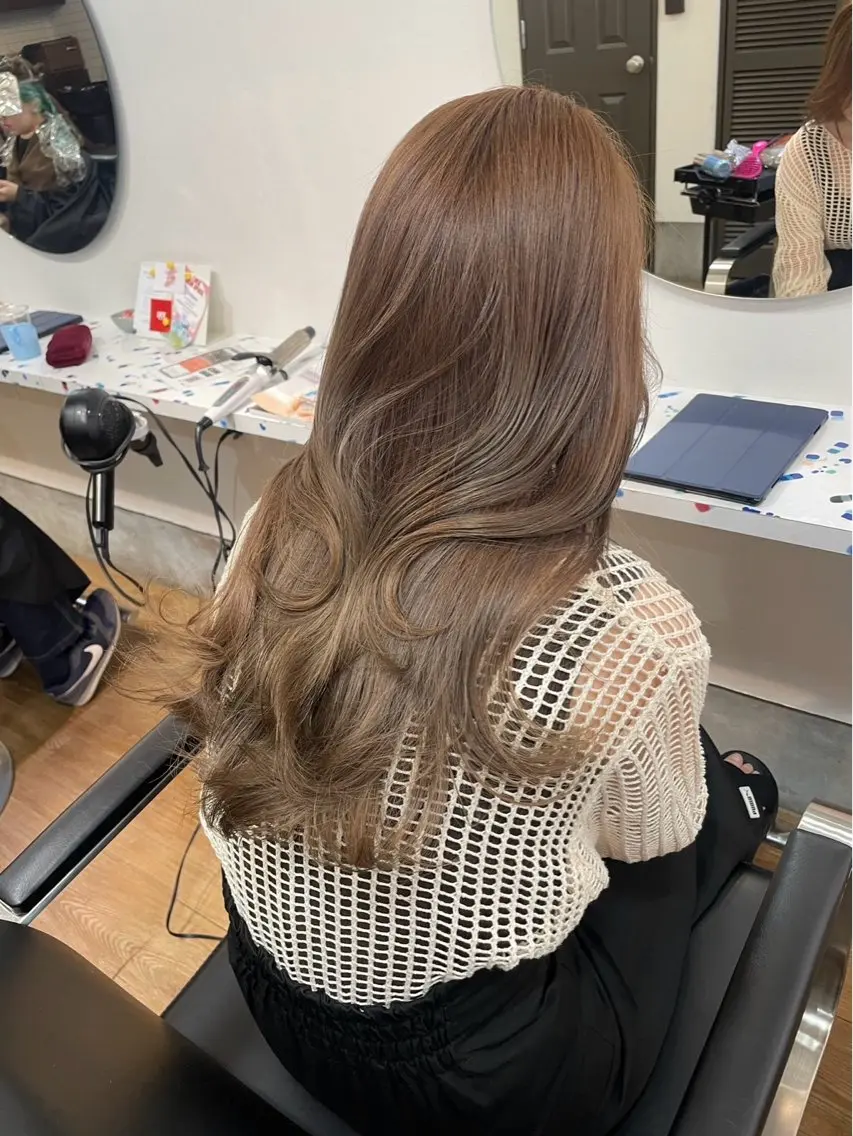 ロング カラー ROUIS/ mioのヘアスタイル