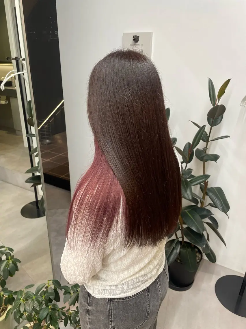 ロング カラー インナーカラー トリートメント 【Cura】 ねねのヘアスタイル