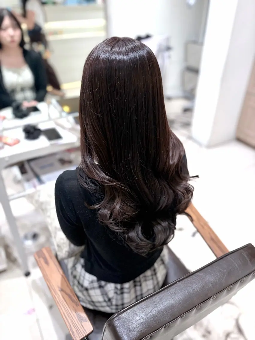 ロング カット ヘアカラー トリートメント レイヤーカット/ 髪質改善💘Ainaのヘアスタイル