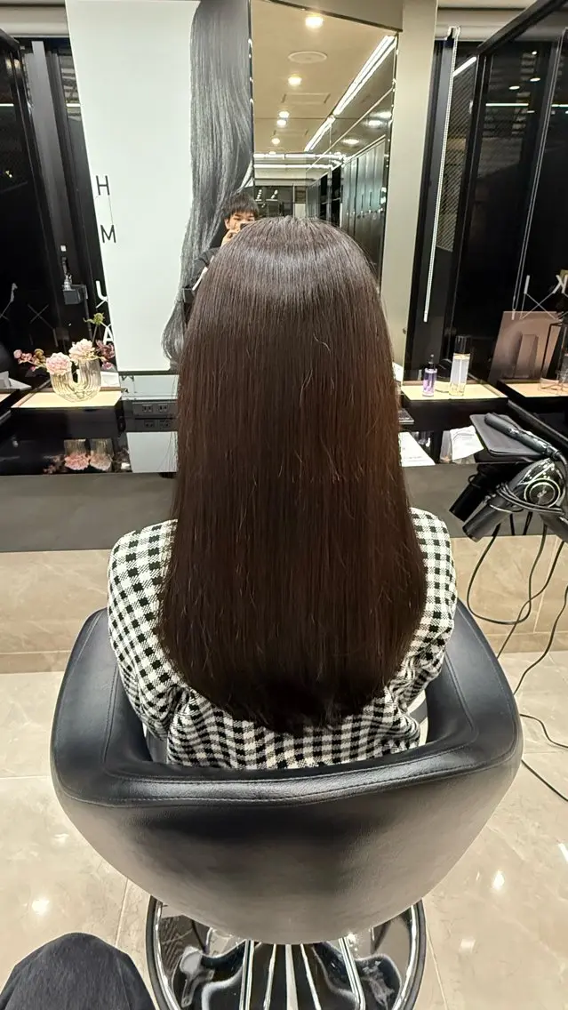 カラー 三輪 隼大のヘアスタイル