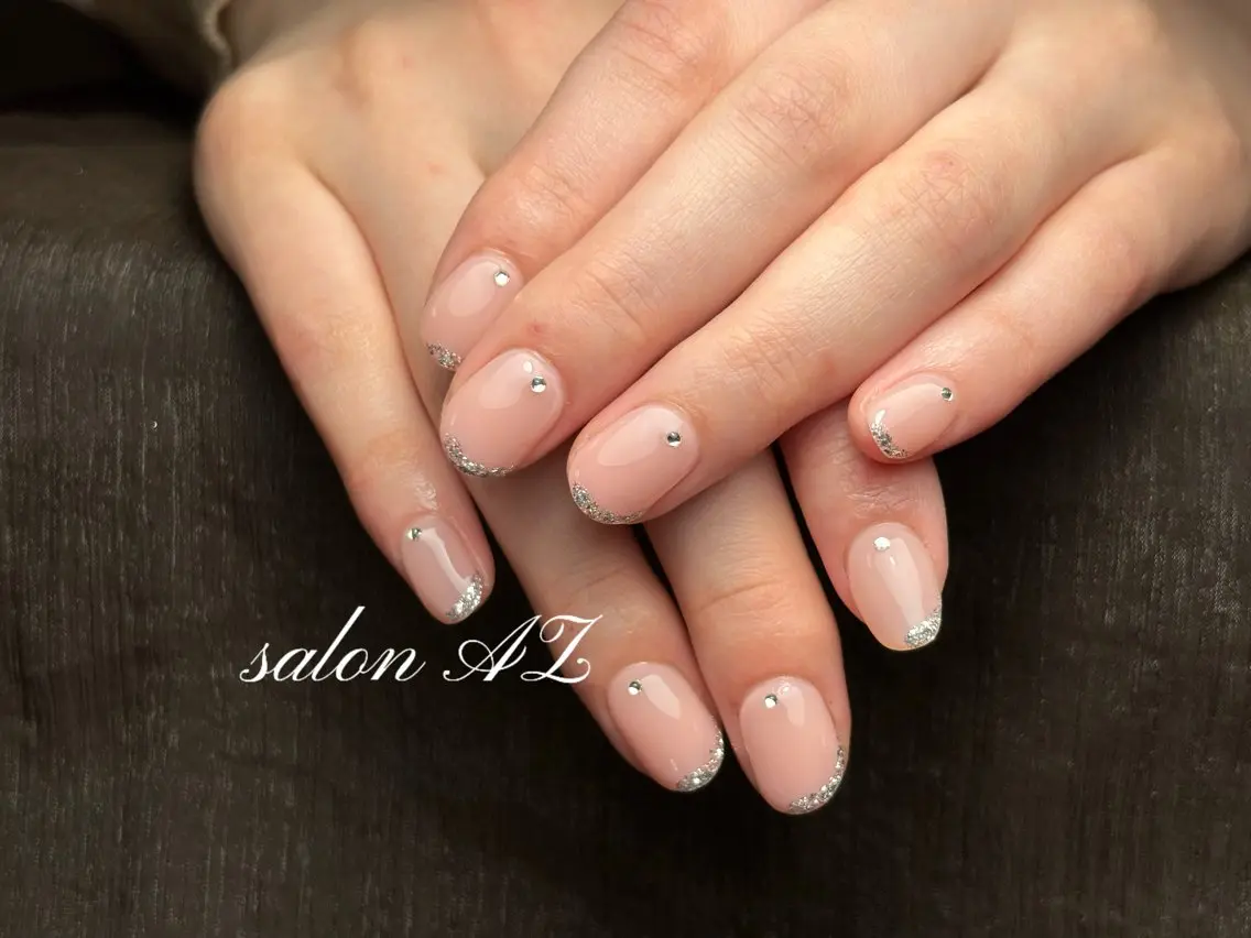 ネイル 長さ出し フットネイル フレンチネイル マグネットネイル ニュアンスネイル salon AZのネイルデザイン
