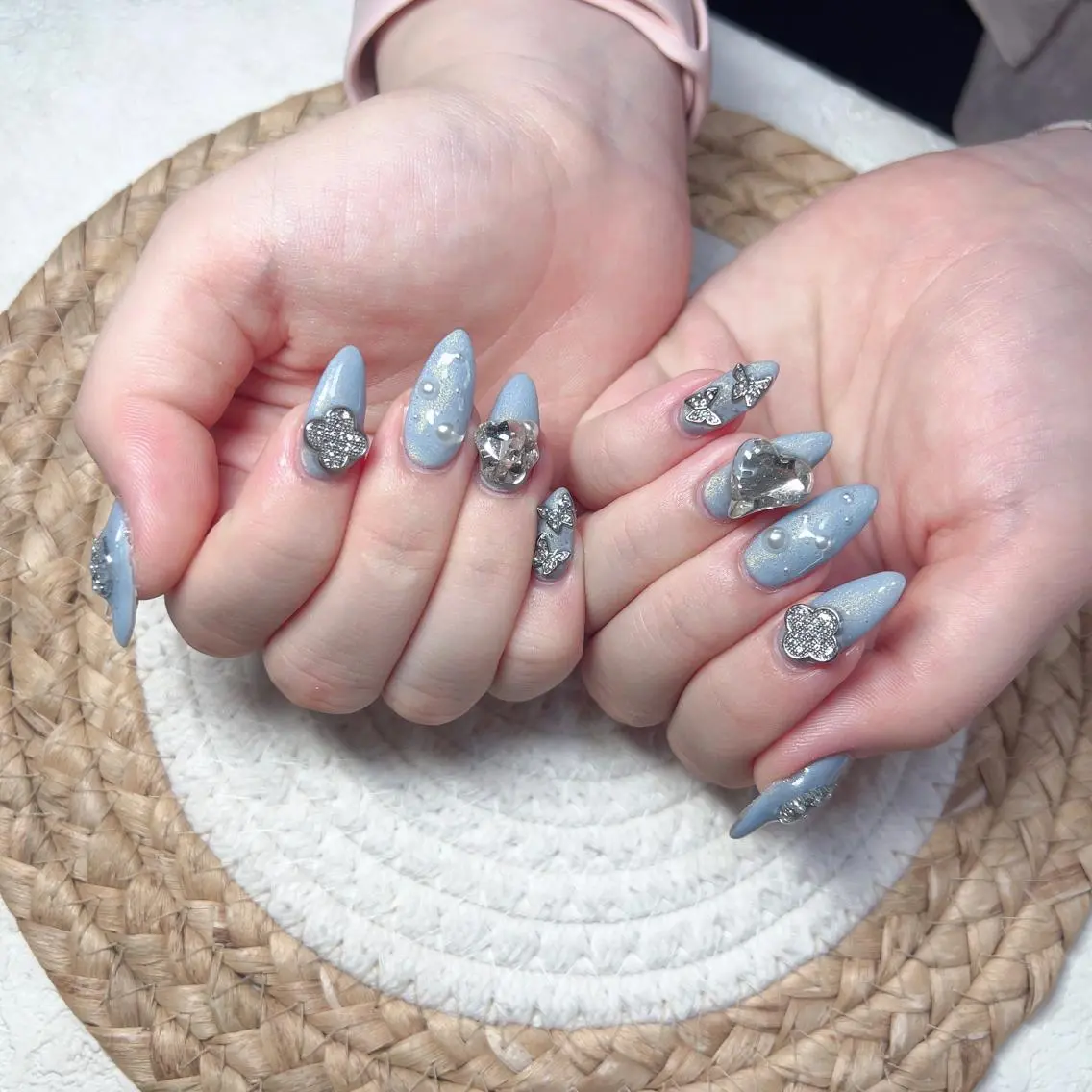 ネイル M 🌷Nail 長さだし専門店のネイルデザイン