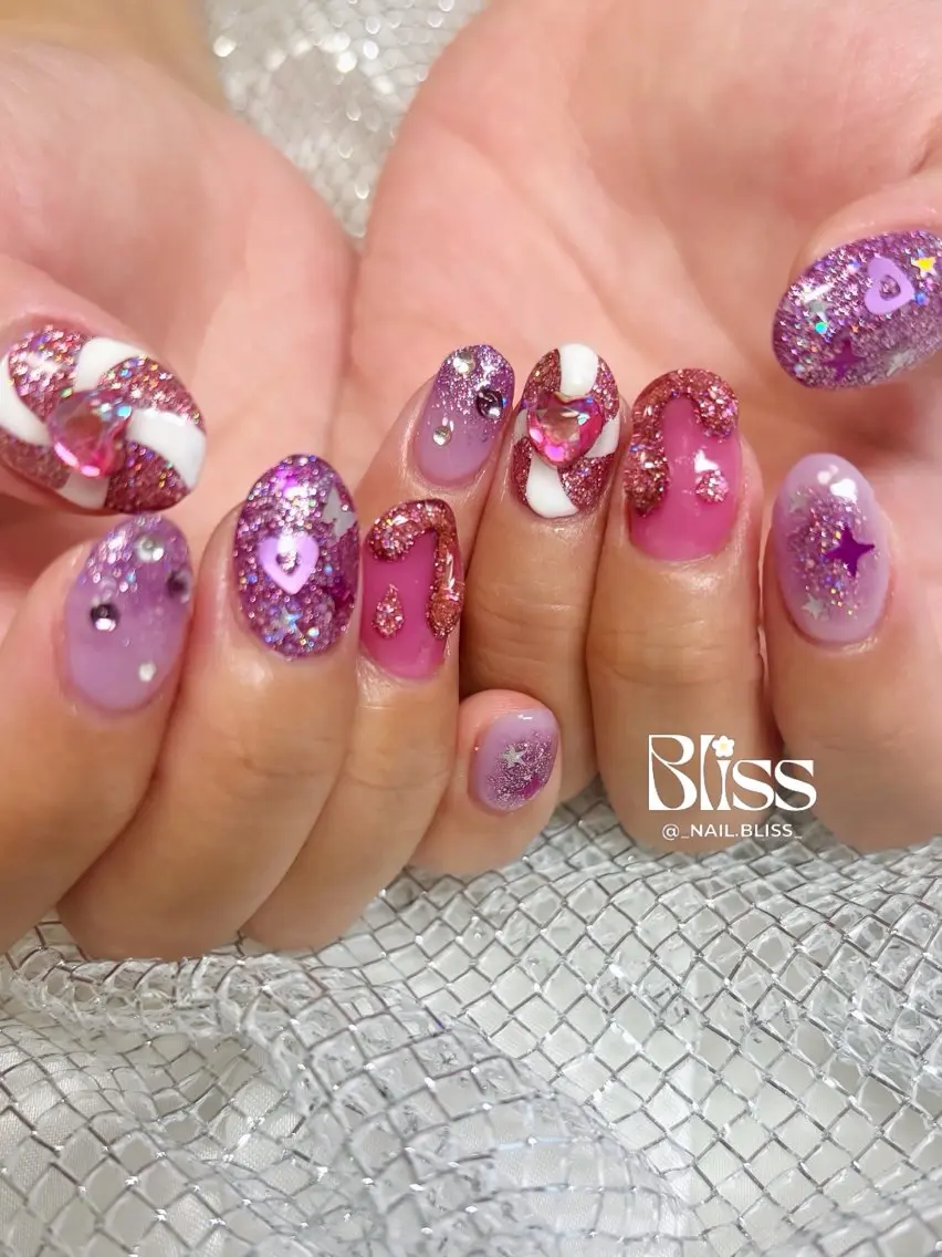 ネイル キラキラネイル ハンドネイル NAIL BLISSのネイルデザイン