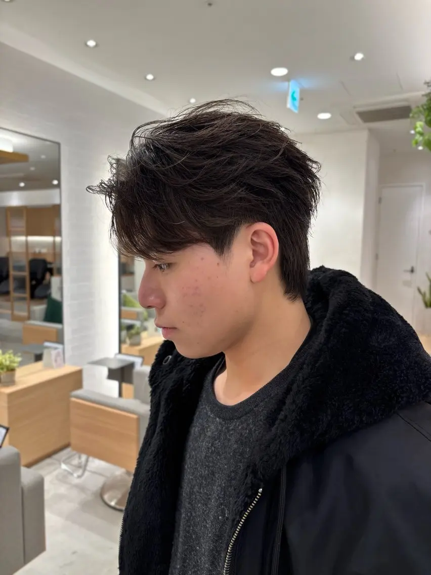 ショート メンズ フェザーパーマ メンズパーマ ショートヘア 大人のメンズパーマ 専門美容師:植原瑞樹のヘアスタイル