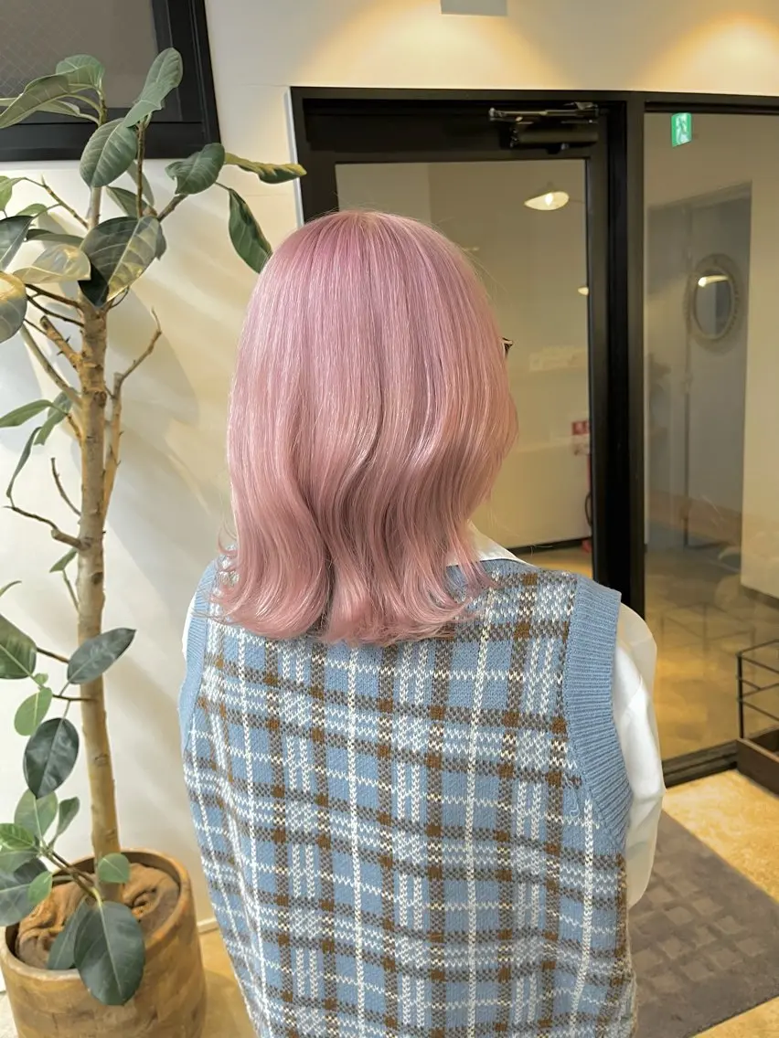 ミディアム カラー ヘアカラー ハイトーンカラ ー/小川のヘアスタイル
