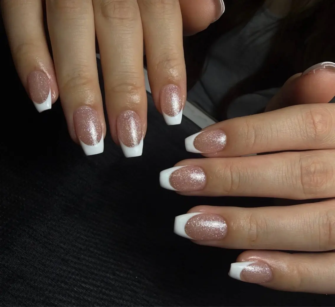 ネイル ハンドネイル IRO Nail Studioのネイルデザイン