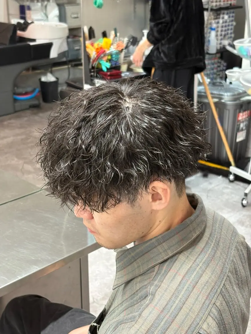 ミディアム カラー パーマ メンズ カット パーマ トリートメント ヘアセット 🔥最強メンズ特化/ パーマの達人🔥風見のヘアスタイル