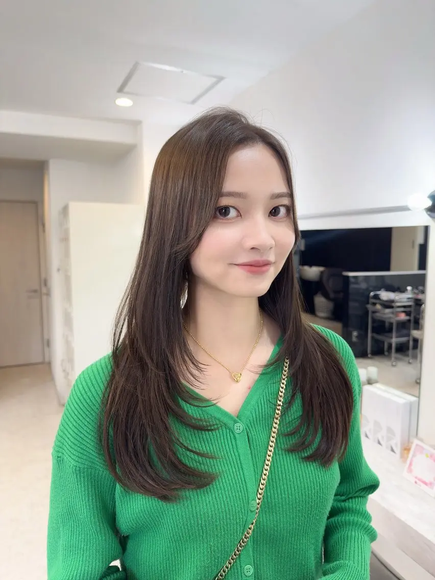 ロング 韓国風ヘア レイヤーカット カット ヘアカラー トリートメント 🦋レイヤー特化/ 羽エク/ナツミ🦋のヘアスタイル
