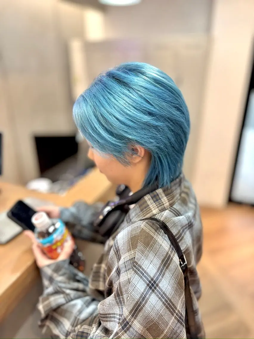 ショート カラー カット ヘアカラー トリートメント はしもと じんのヘアスタイル