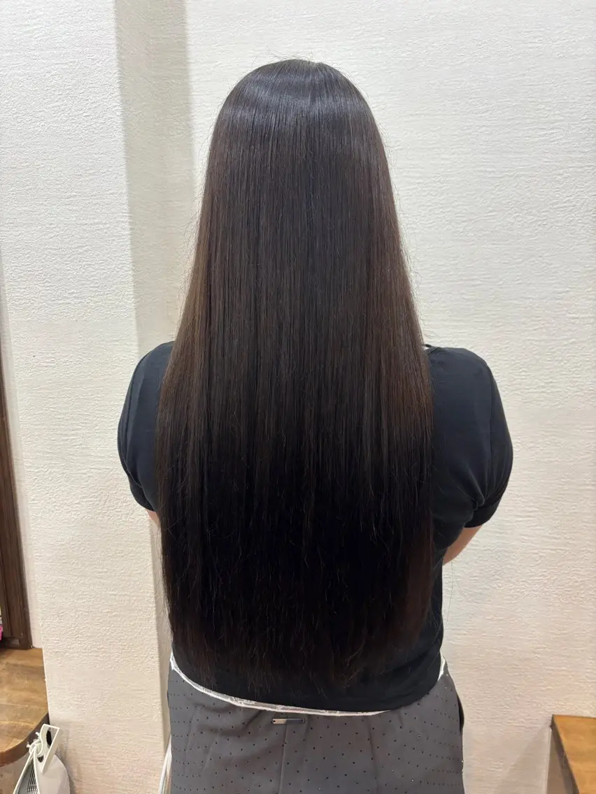 ロング カラー ベージュカラー ヘアカラー 加藤 拳斗のヘアスタイル