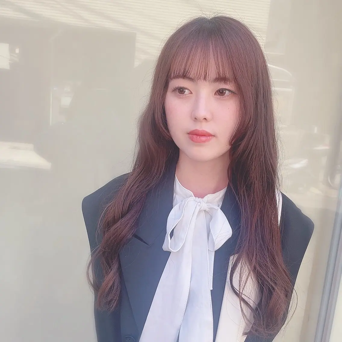 ロング アベ ミオのヘアスタイル