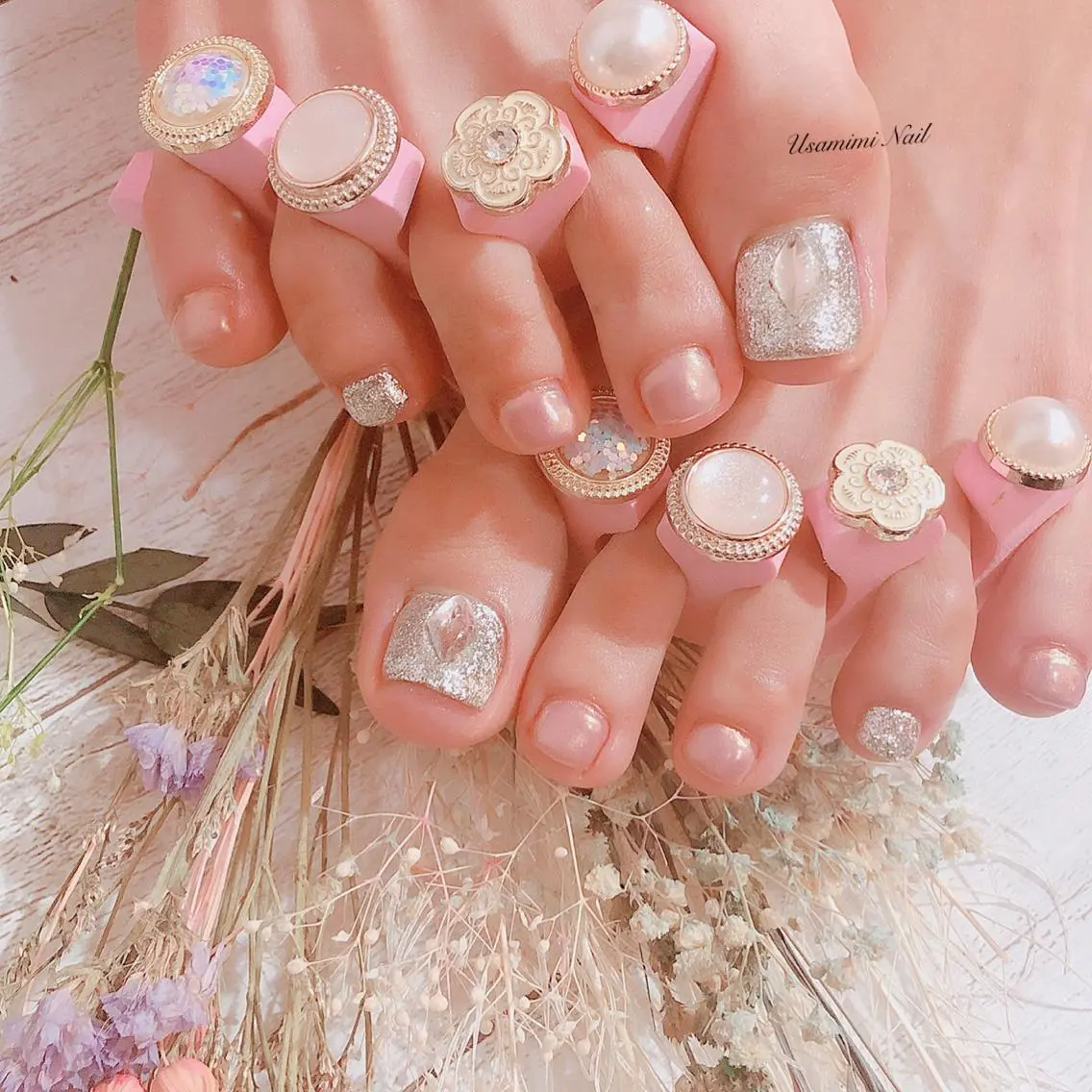 ネイル フットネイル USAMiMi 🐰💕のネイルデザイン