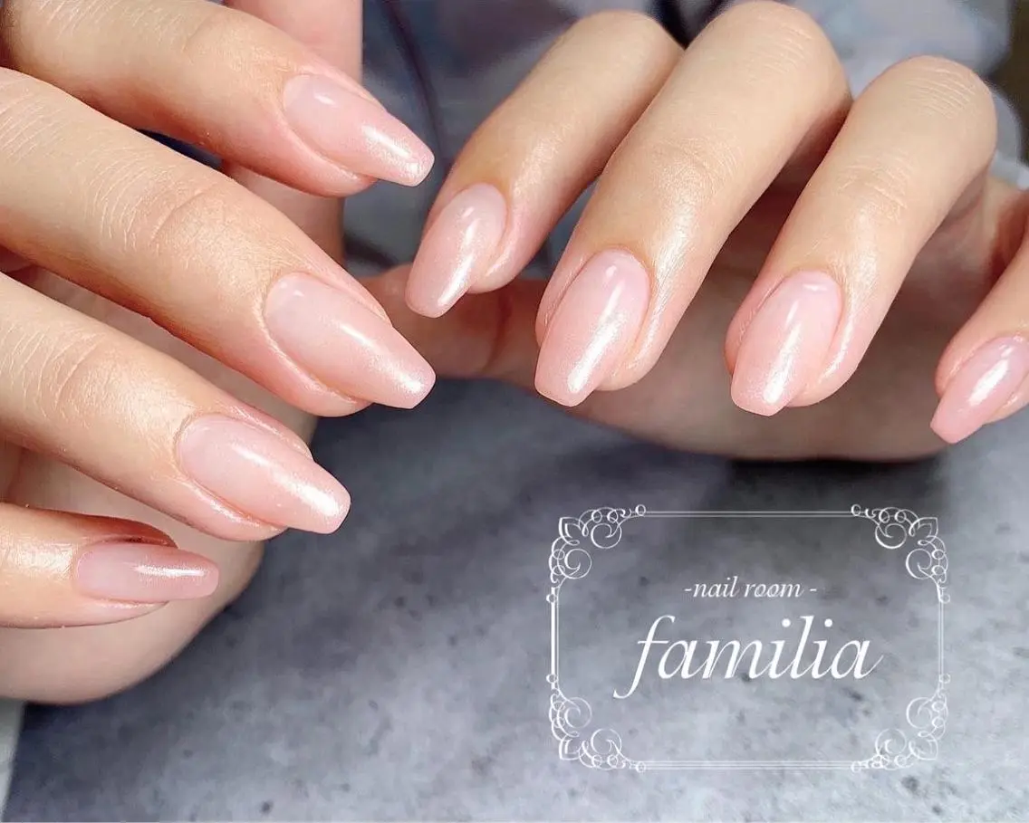 ネイル ハンドネイル -nailroom- familiaのネイルデザイン