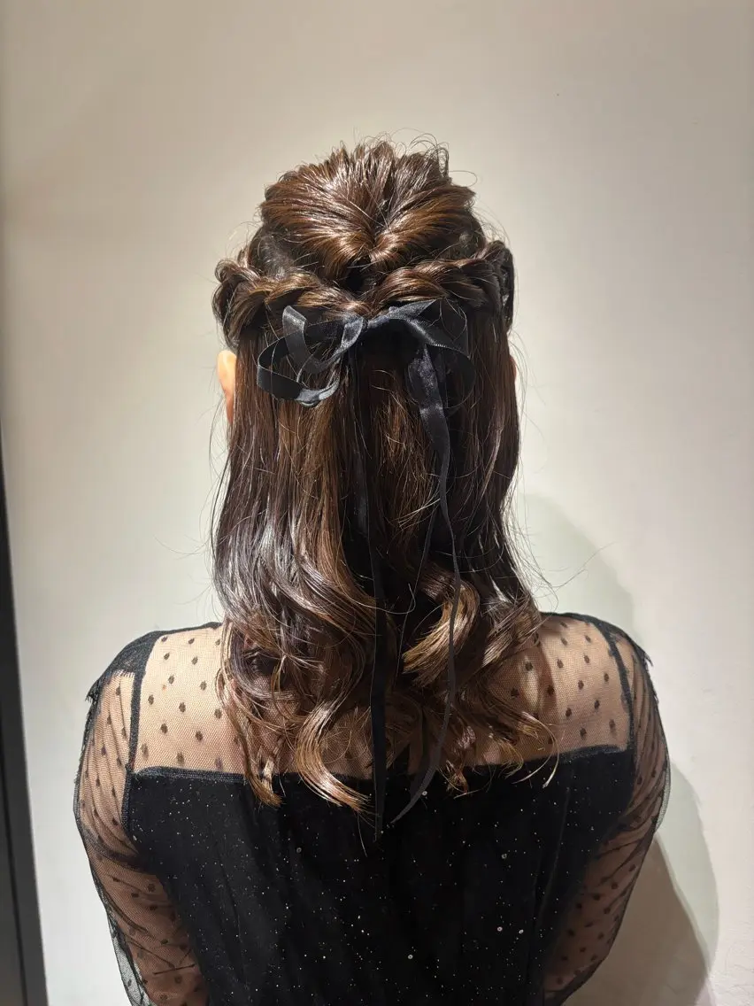 【レディース•平日限定!】🎀ヘアアレンジ🎀 ⚠️3日前には希望のスタイル(写真を送ってください🙇♀️)の写真