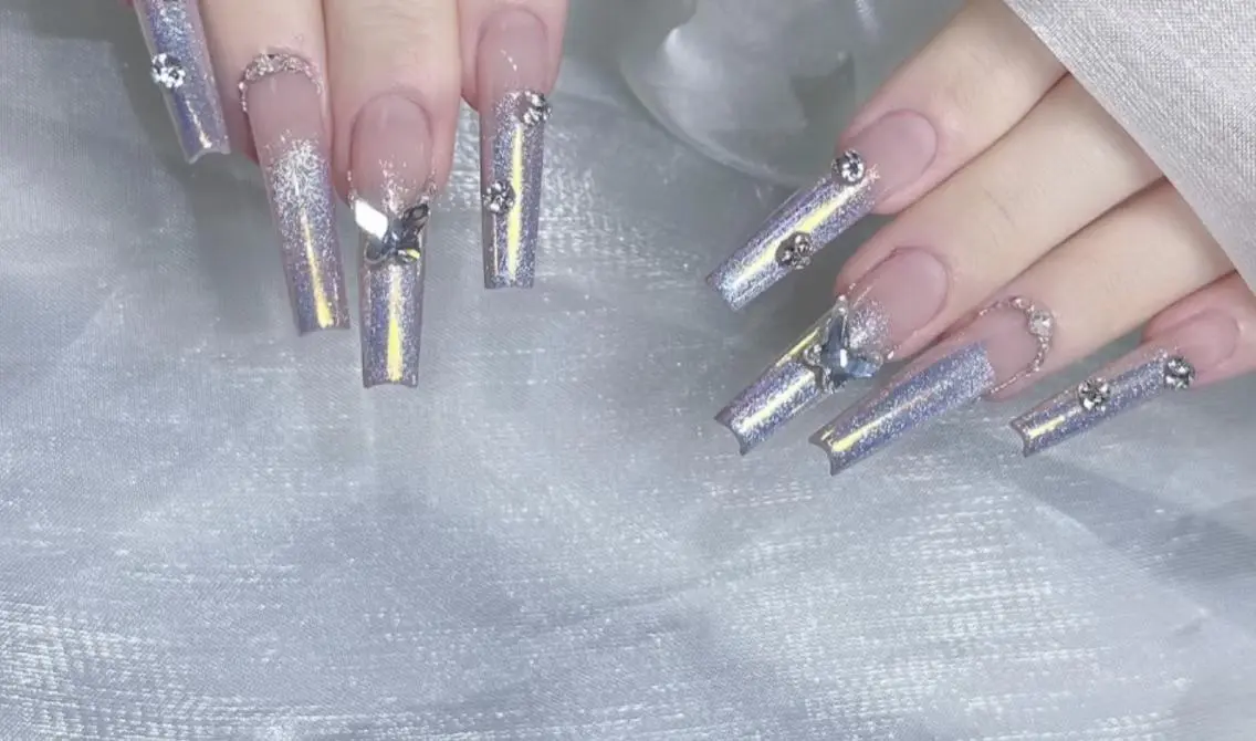 ネイル ハンドネイル 🎀 NaNa_nailのネイルデザイン