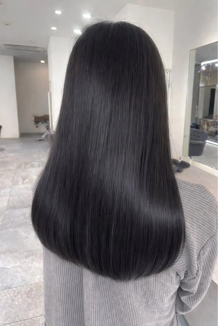 ロング 髪質改善 トリートメント トリートメント ユナ ナチュラル／透明感のヘアスタイル