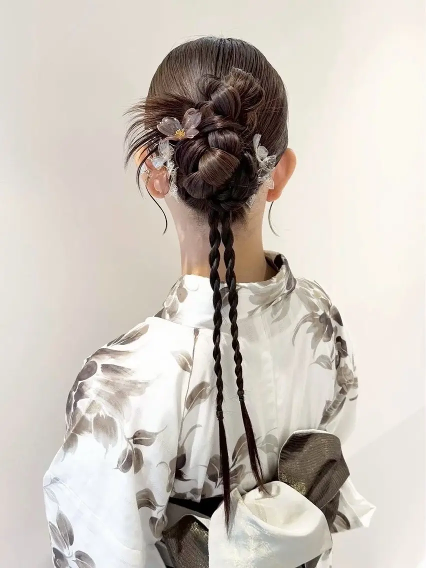 サナ🎀髪質改善 /似合わせカラーのヘアスタイル