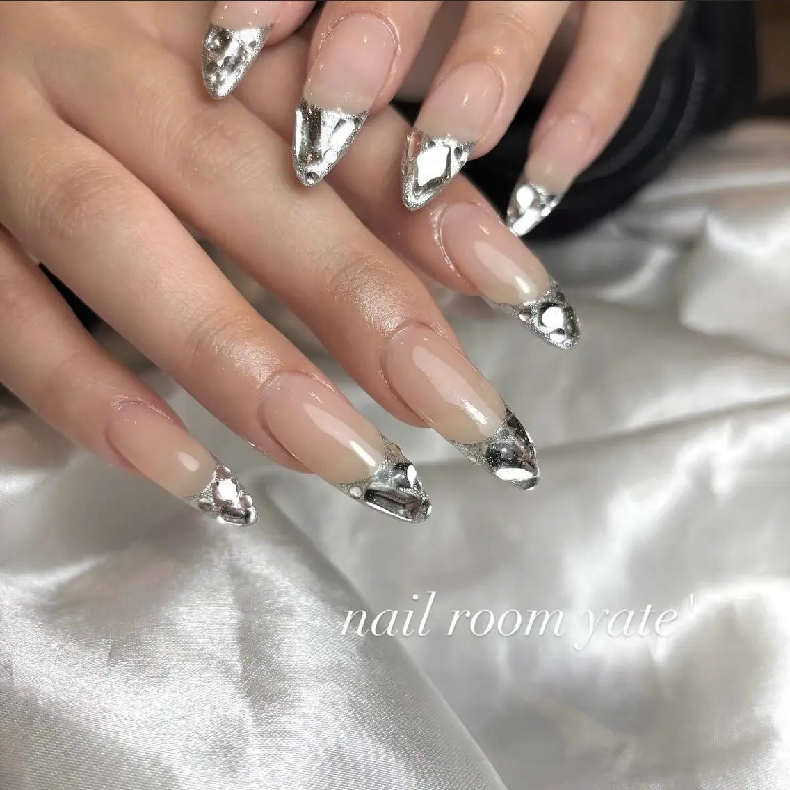 ネイル LUNABI nail🦋のネイルデザイン