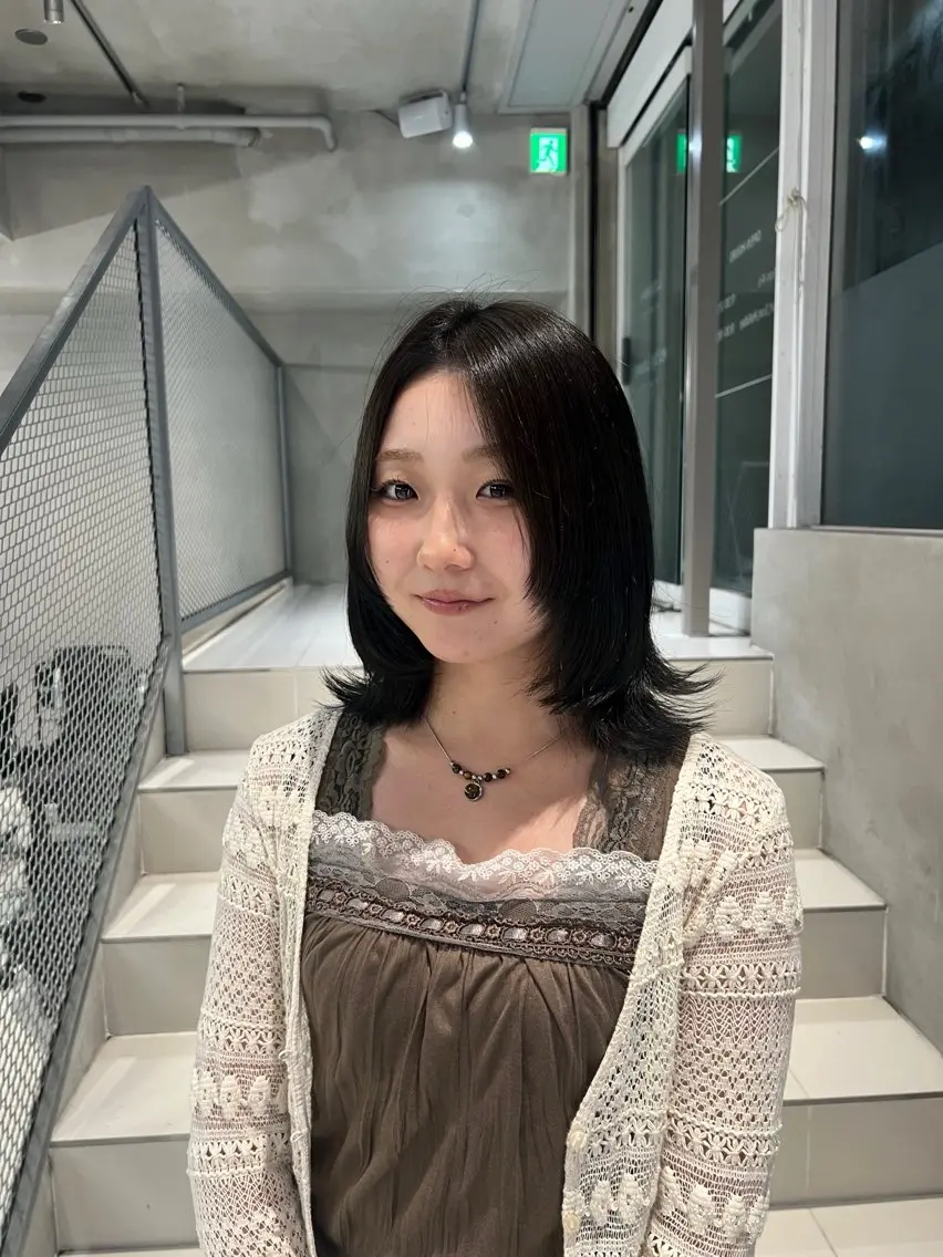 ミディアム アッシュ ヘアカラー 🪽ruan 🎀モデル募集中のヘアスタイル