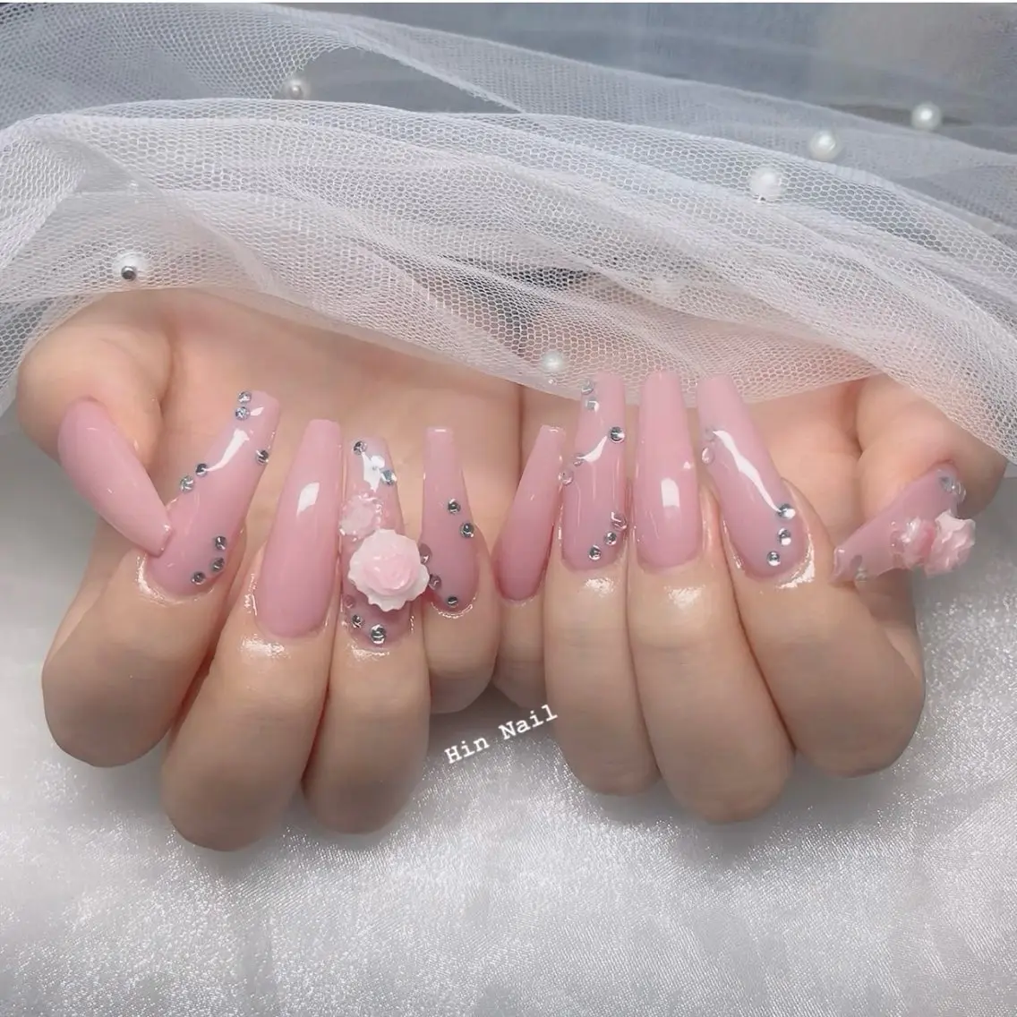 ネイル ハンドネイル HIN NAILのネイルデザイン