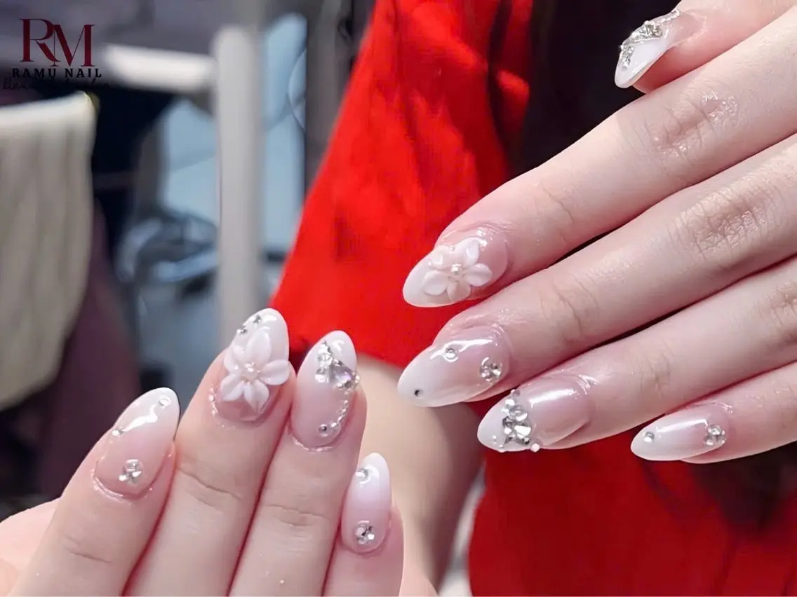 ネイル キラキラネイル マグネットネイル ミラーネイル ピンク 夏ネイル ハンドネイル RAMU Nail 恵比寿店のネイルデザイン