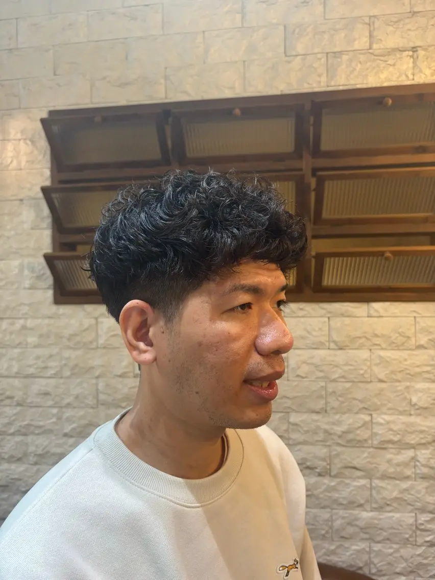 パーマ 垣副 温飛のヘアスタイル