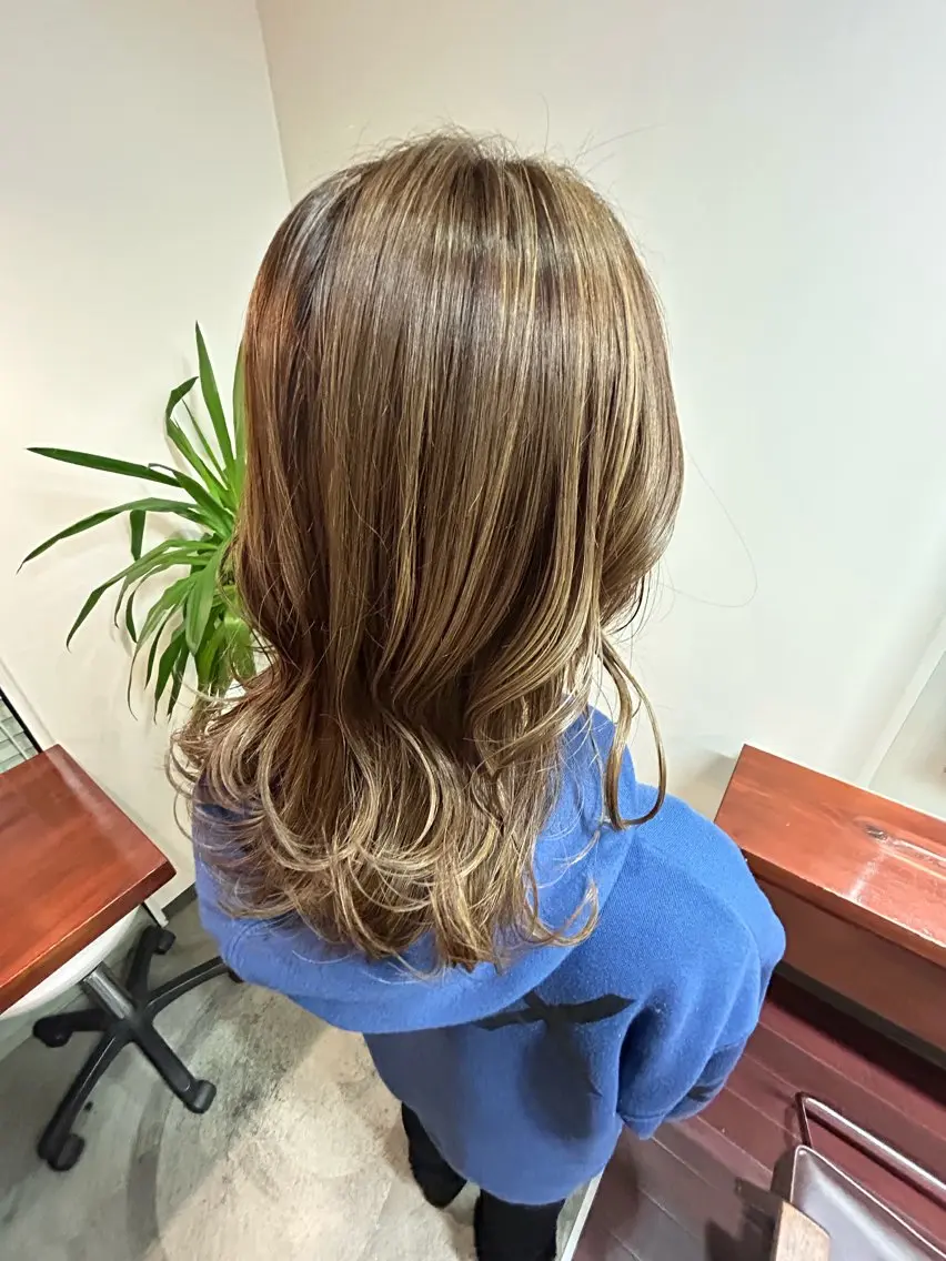 ロング Mao 🎀bob Oliveカラー🌿のヘアスタイル