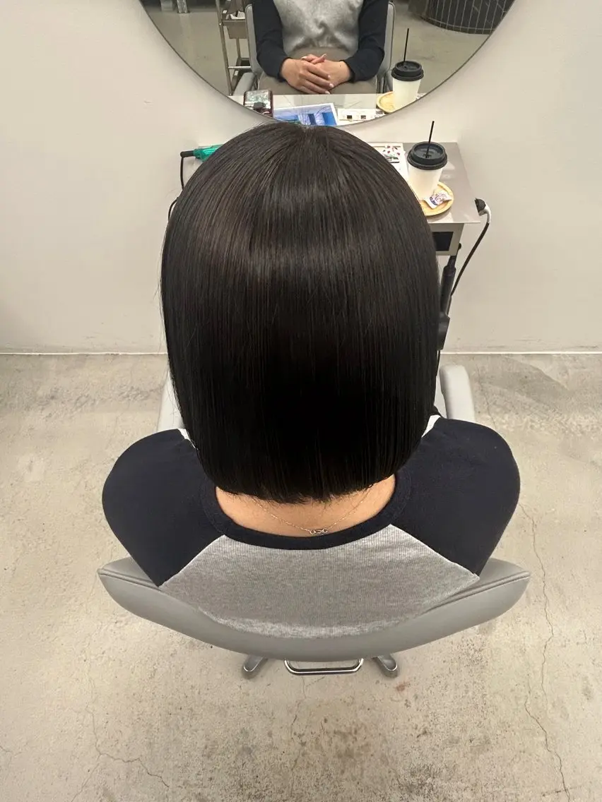 ショート カラー 阿部 美波のヘアスタイル