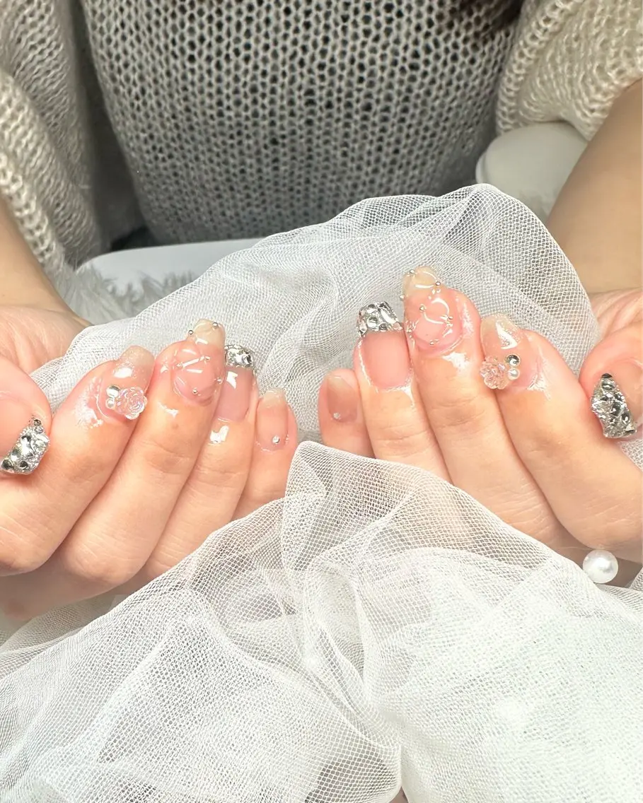 ネイル 持ち込み ハンドネイル touma Rinaのネイルデザイン