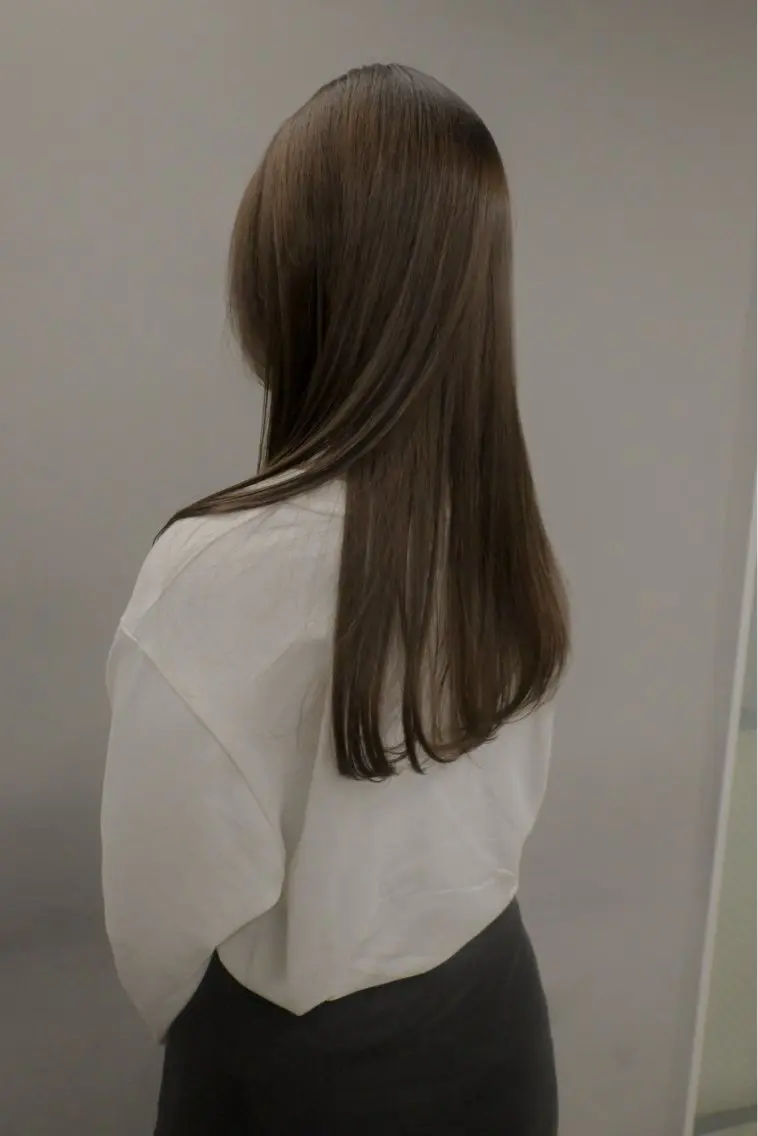 ロング カラー 日南乃/柔らか ブラウンカラーのヘアスタイル