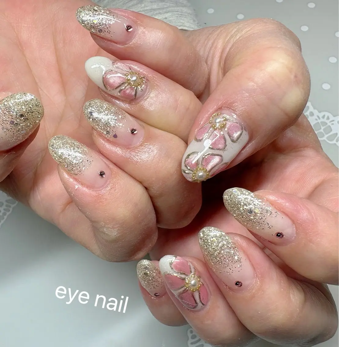 ネイル アートネイル グラデーション ラメ(グリッター) ラメグラデーション マグネットネイル ハンドネイル Eye nailのネイルデザイン
