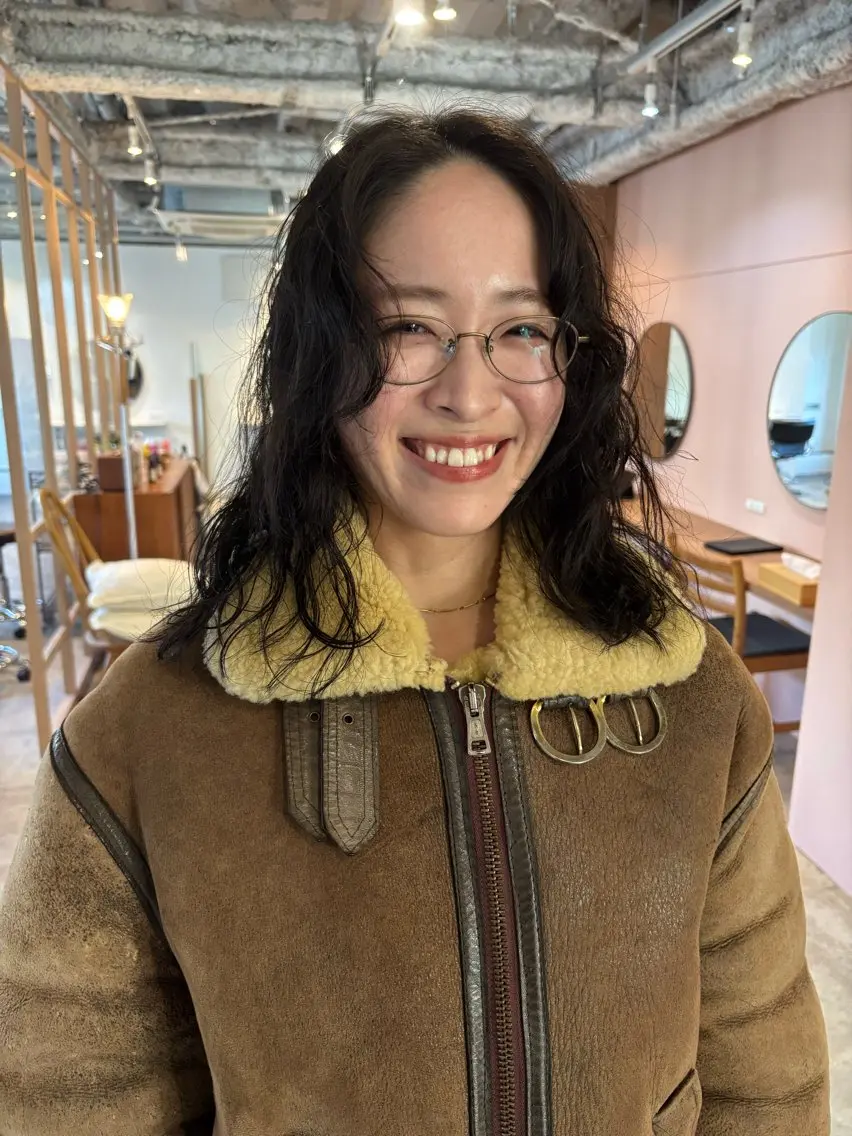 ミディアム カラー パーマ カット パーマ トリートメント Hayashi Shioriのヘアスタイル