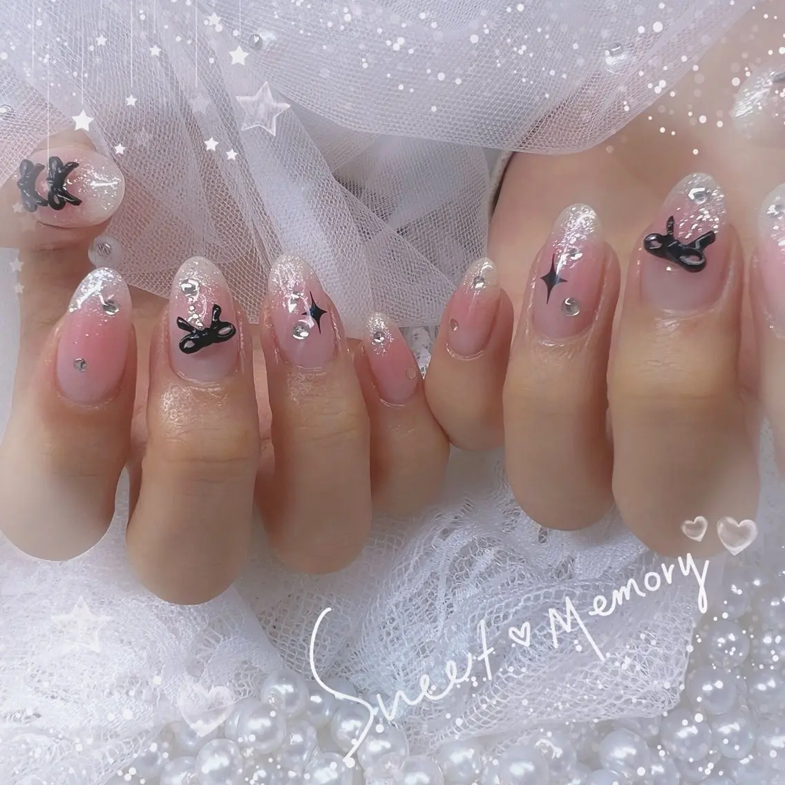 ネイル チークネイル フレンチネイル ガーリー ガラスフレンチ グラデーション ハンドネイル ハンドケア Chill Nailsalonのネイルデザイン