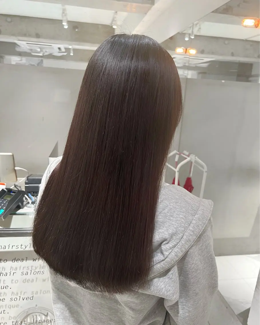 ロング カラー パーマ ベージュカラー 透明感カラー グレージュ ロング 縮毛矯正 カット 縮毛矯正 トリートメント ヘッドスパ ヘアセット 艶くすみカラー /縮毛/川添桃花のヘアスタイル