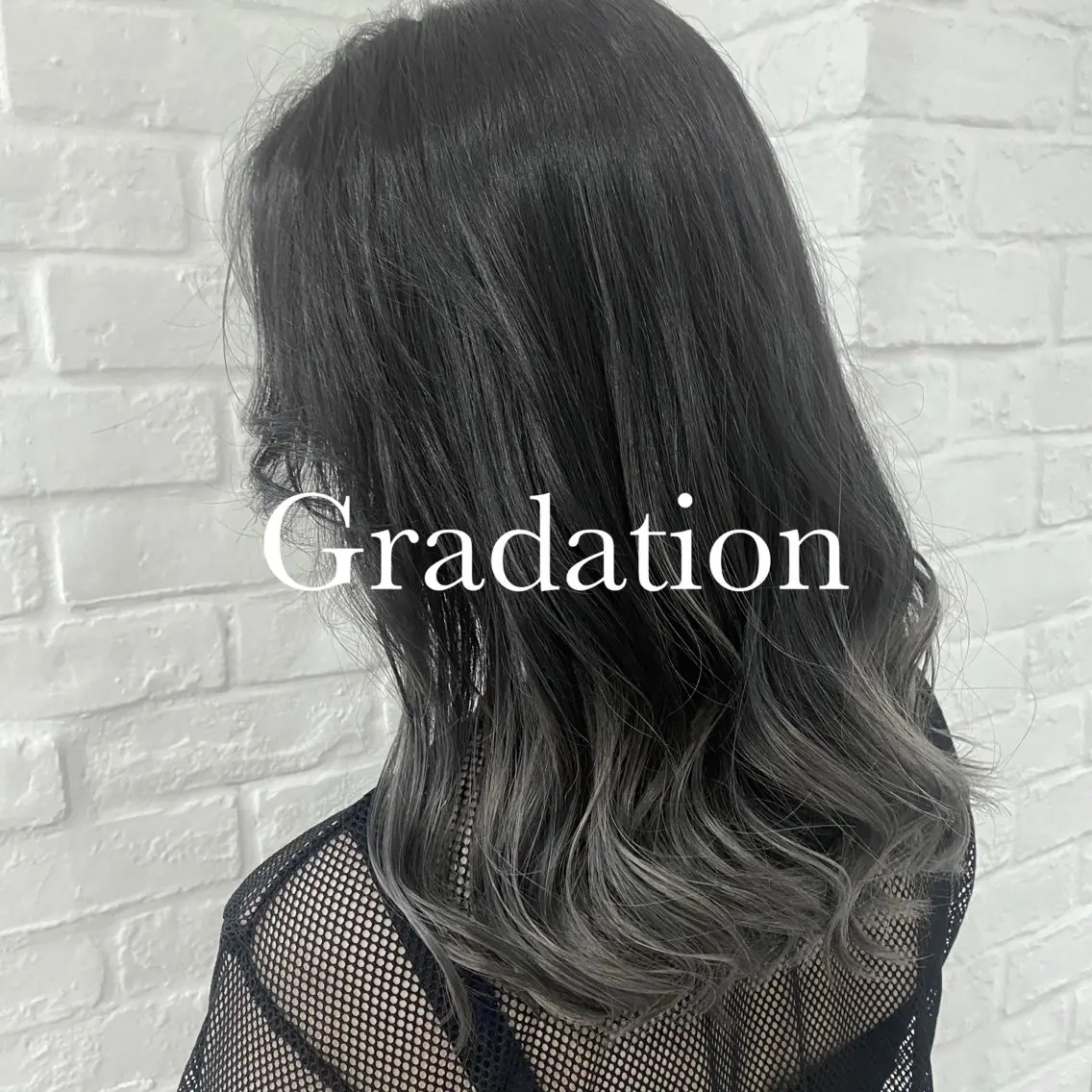 カラー ヘアカラー Ida Akaneのヘアスタイル