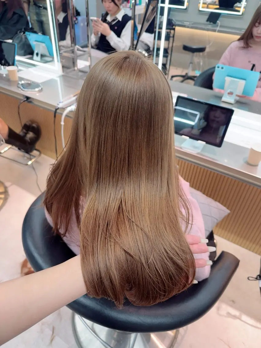 ロング カラー ヘアカラー トリートメント ARIA💎縮毛矯正 ブリーチ💎複雑履歴のヘアスタイル