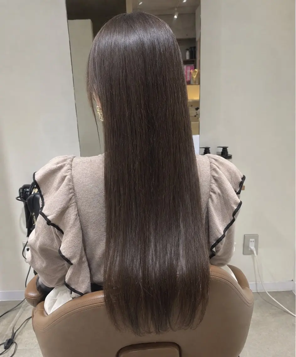 セミロング くせ毛 縮毛矯正 トリートメント 縮毛矯正 岡本 一太のヘアスタイル