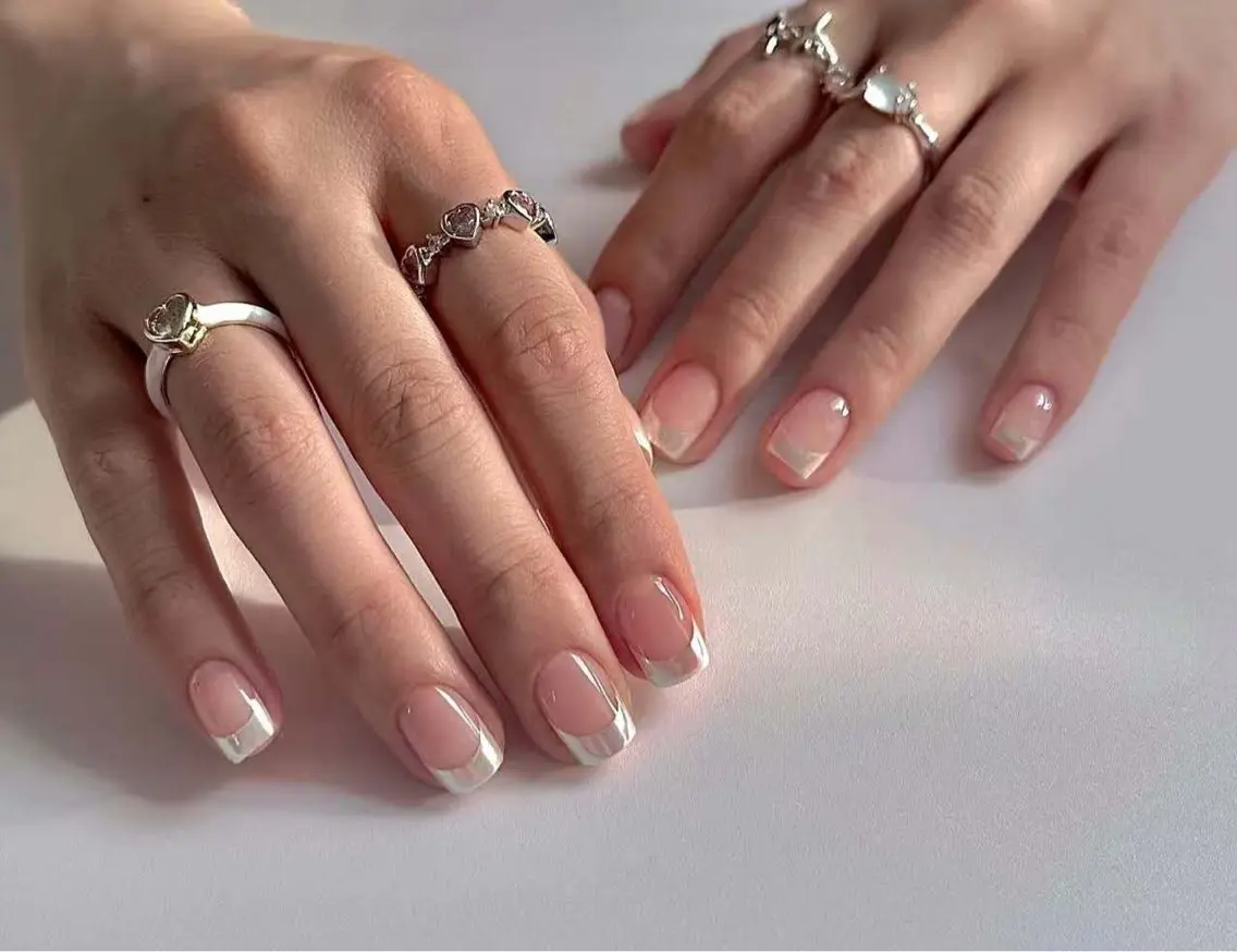 ネイル フラワーネイル フレンチネイル ジェルネイル ガラスフレンチ ハート ハンドネイル BabyYouMi nailのネイルデザイン