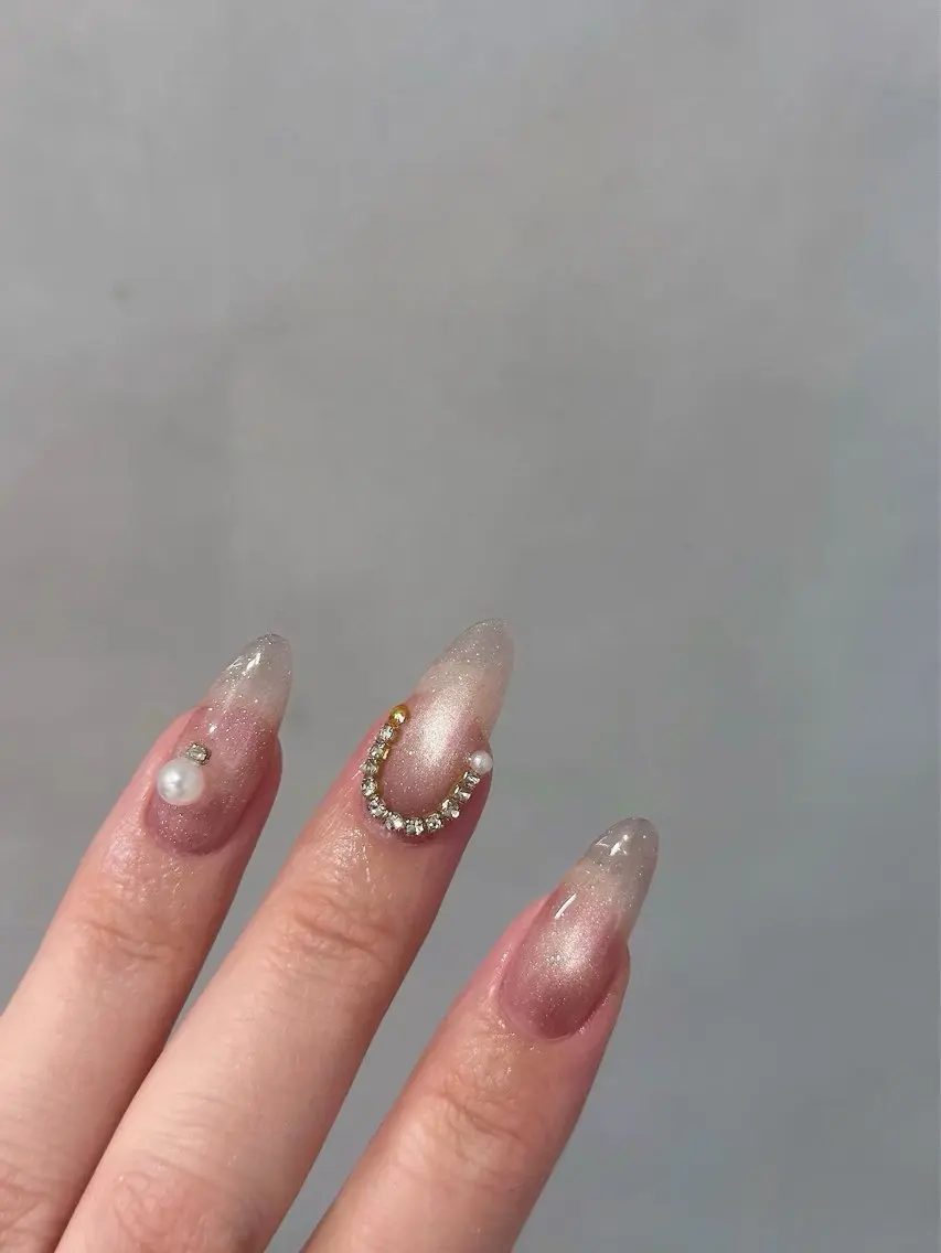 ネイル ハンドネイル H&B ミオのネイルデザイン