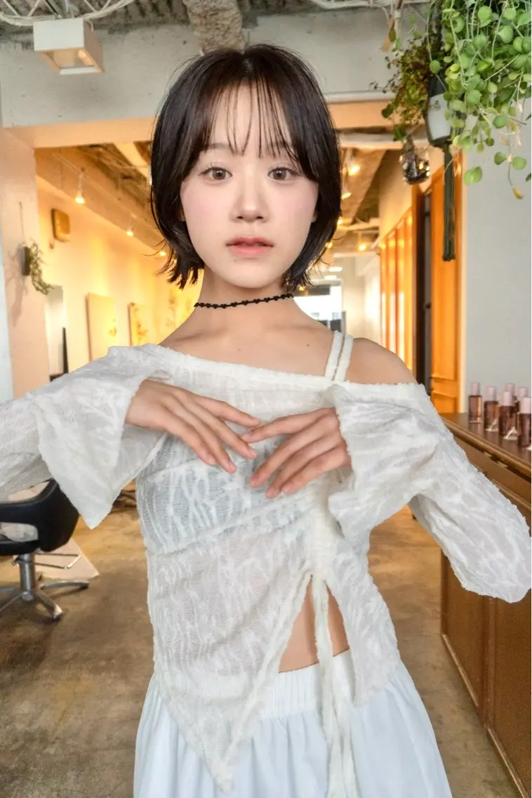 ショート カラー ショートボブ ボブ 顔周りカット 似合わせカット シースルーバング カット ヘアカラー トリートメント レイヤー/似合わせ TAKUYAのヘアスタイル
