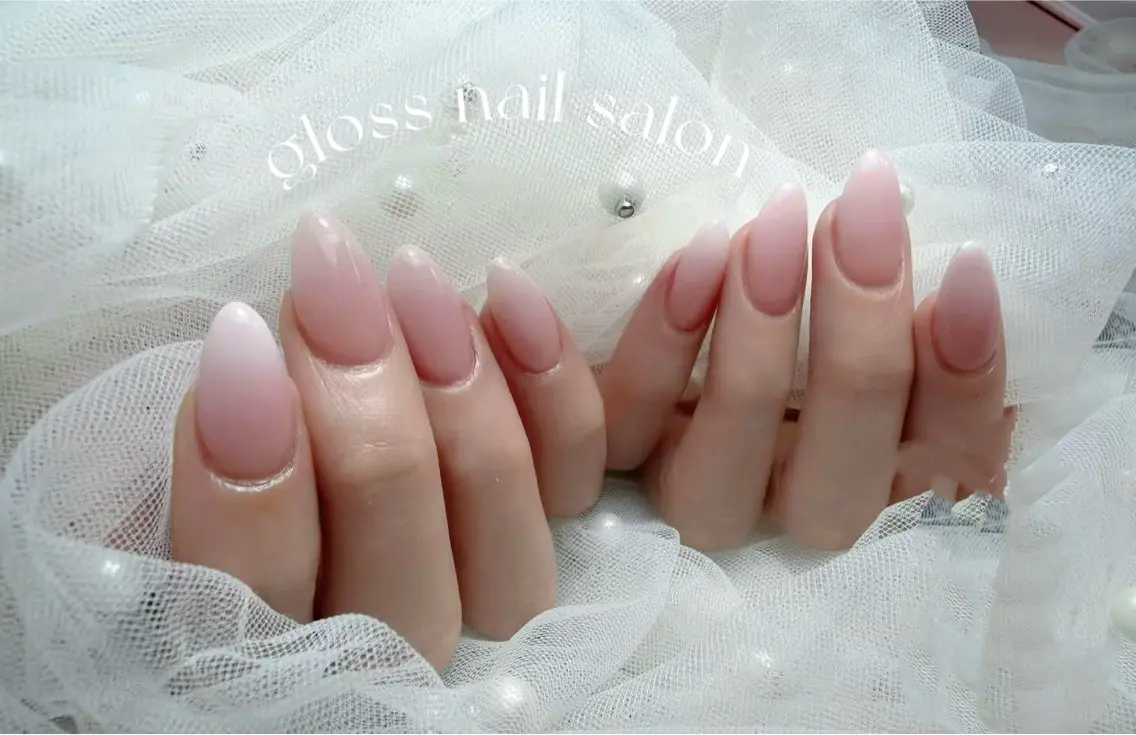 ネイル ゆり🌷 gloss nailのネイルデザイン