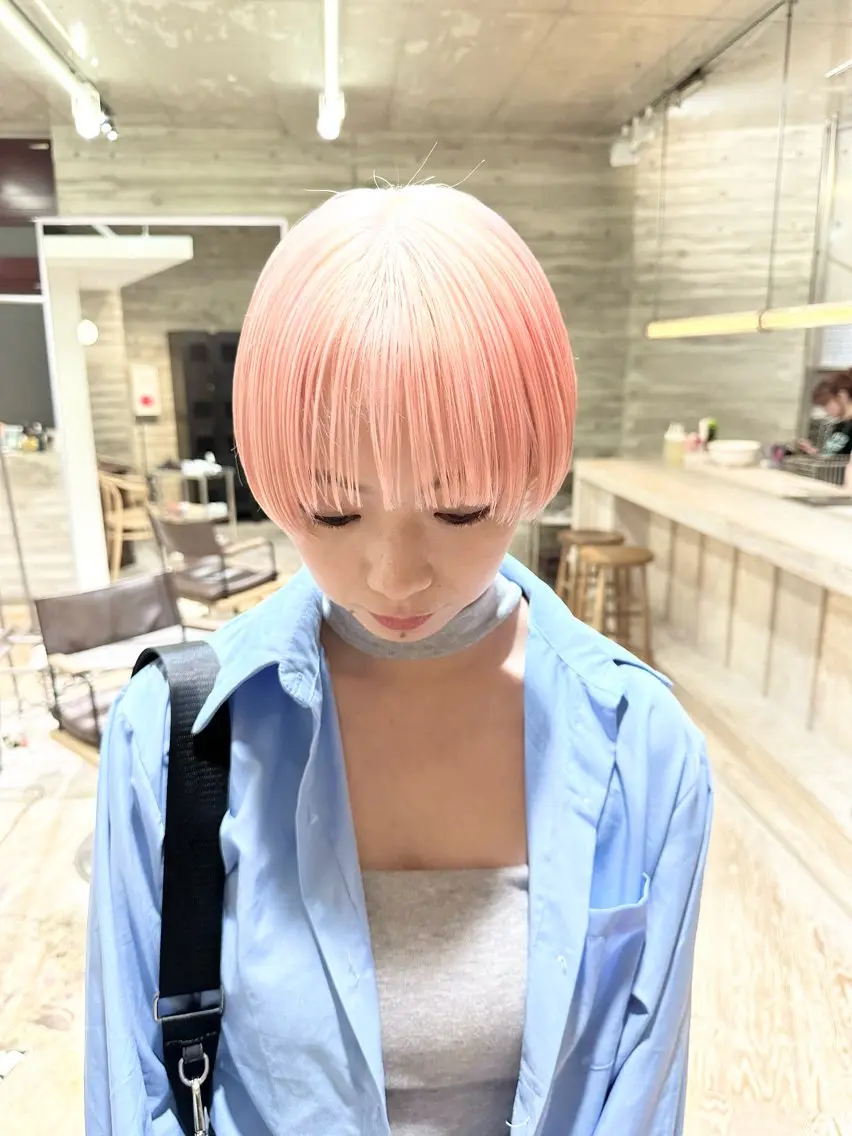ショート カラー ヘアカラー トリートメント kai .のヘアスタイル