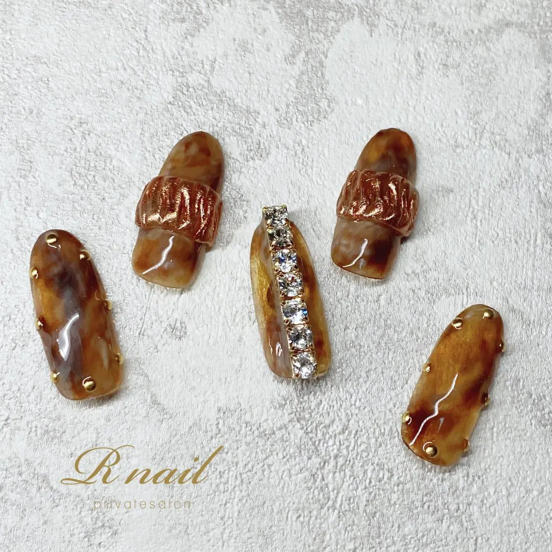 ネイル R nailのネイルデザイン